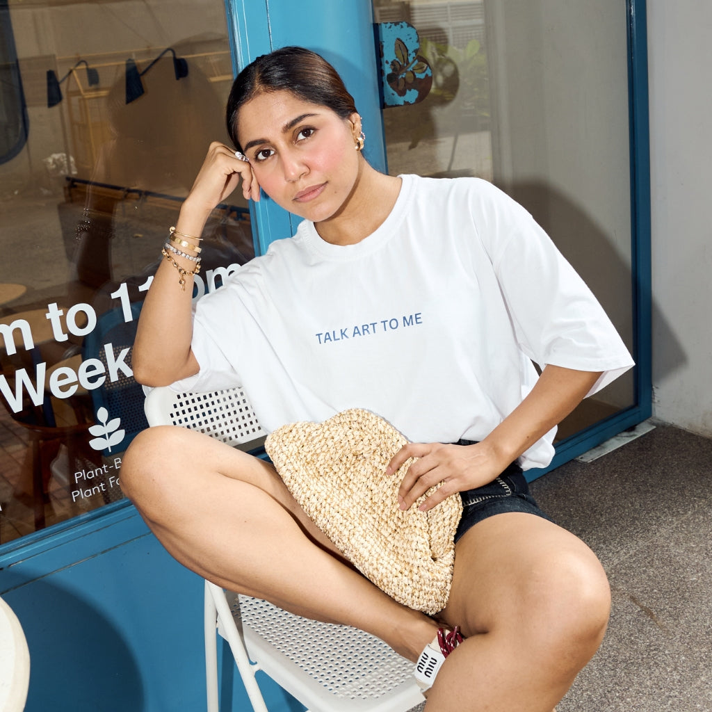 Talk art to me Oversized Tshirt