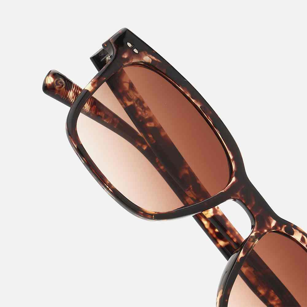 Tigris Brown